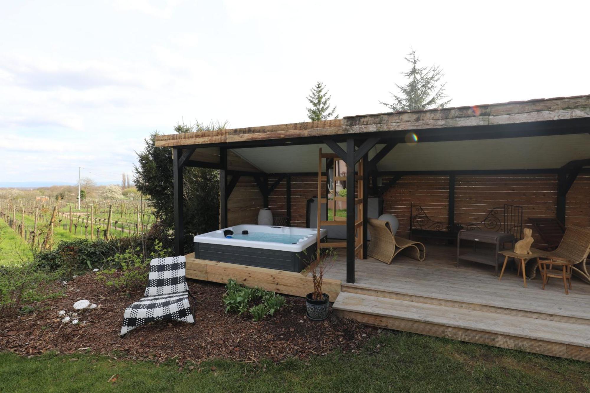 La Tour Des Fees-Spa Mittelbergheim Exterior photo
