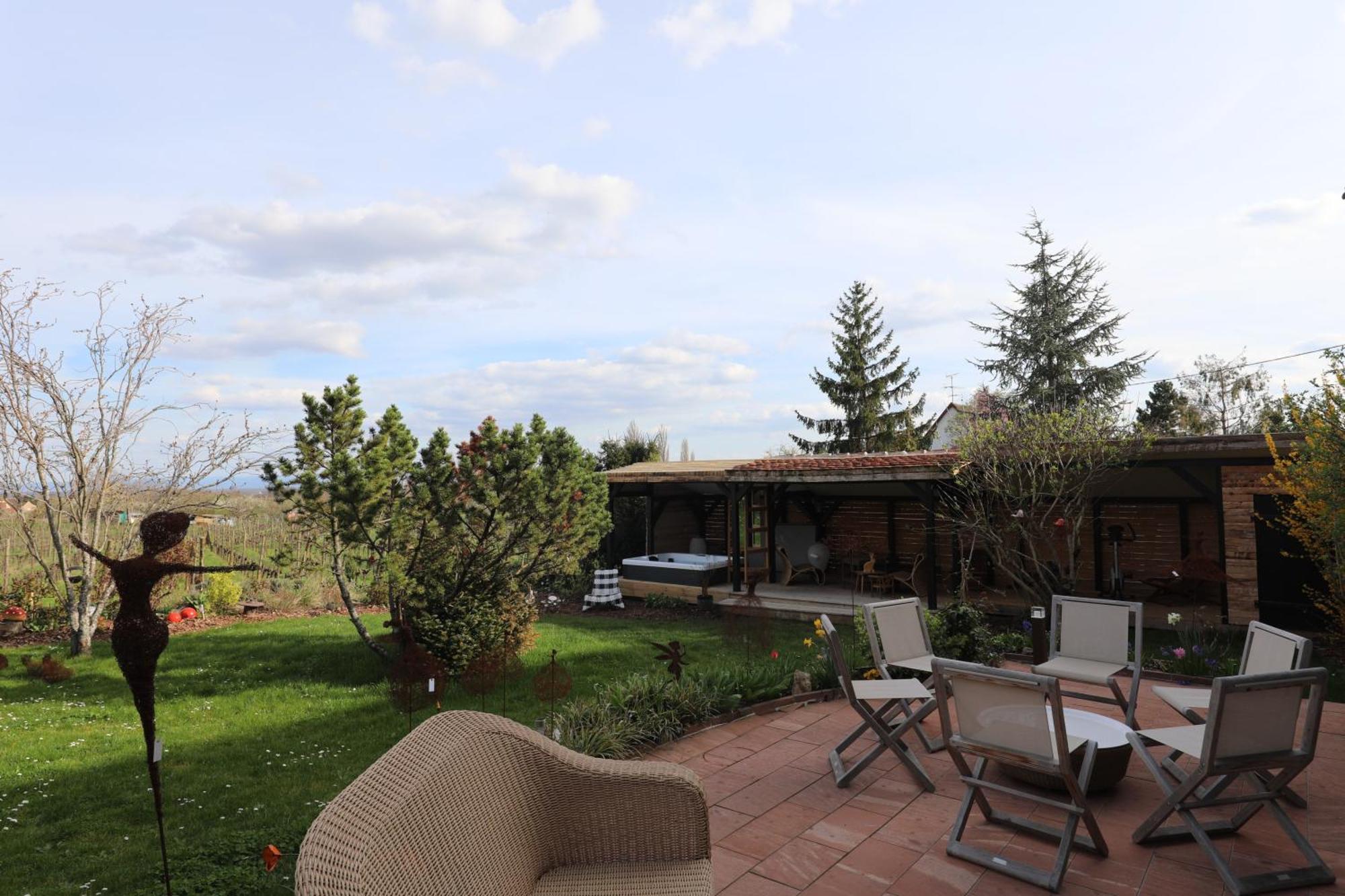 La Tour Des Fees-Spa Mittelbergheim Exterior photo